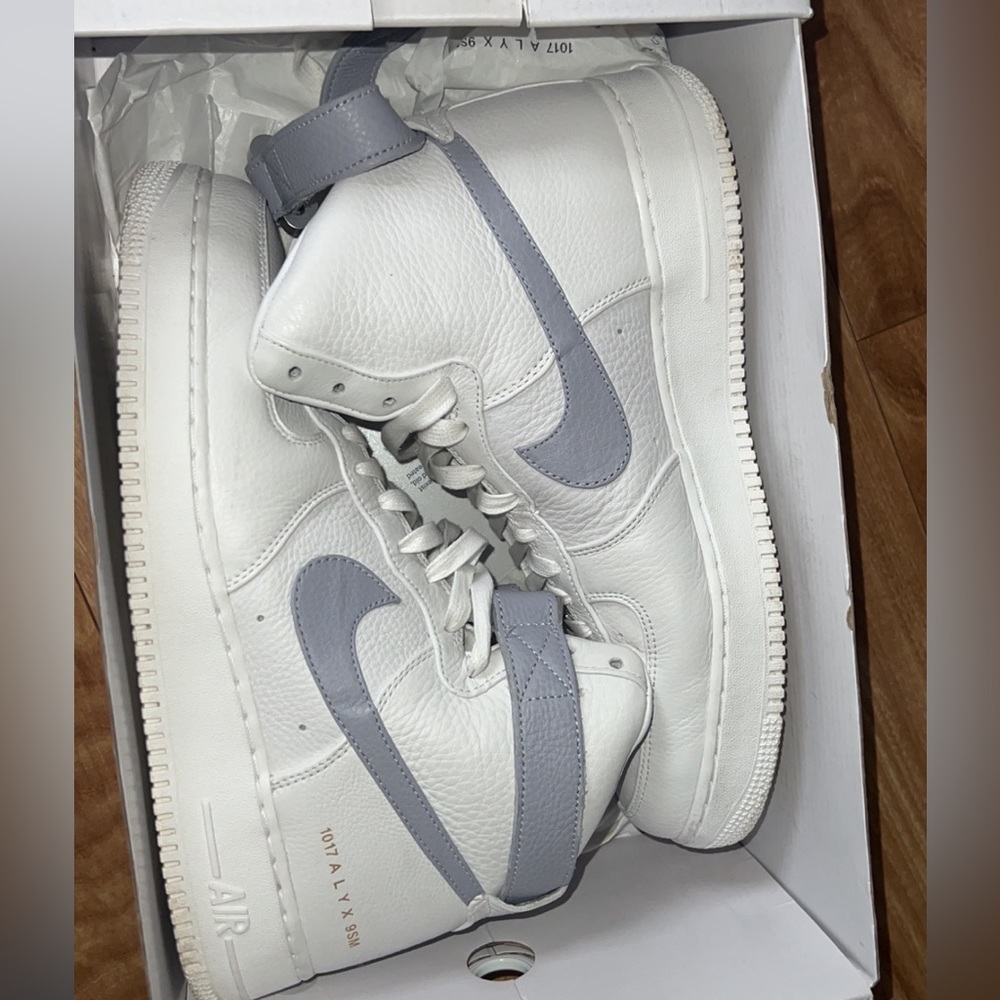 Alyx 10 17 Air Force one high